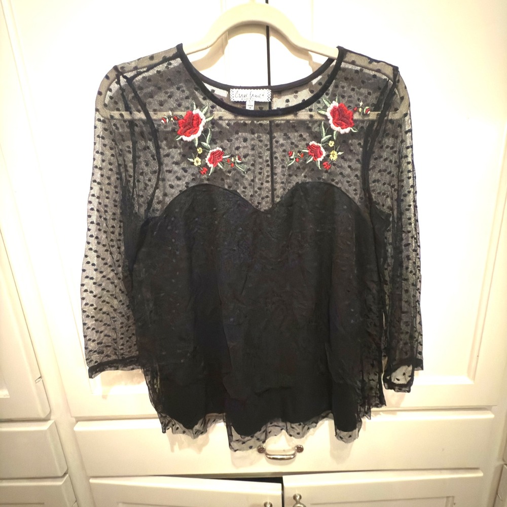 Crave Fable by‎ Almost Famous Black Sheer Lace Rose Embroidered Top L